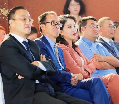 1003 POLO 携手利世控股集团共同成立世界第一个女子马球俱乐部(图1)