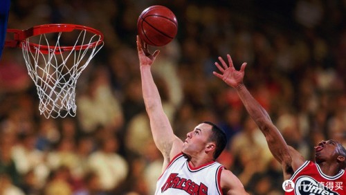 在家看球一样有现场体验 OLED电视就是这么神!(图18)