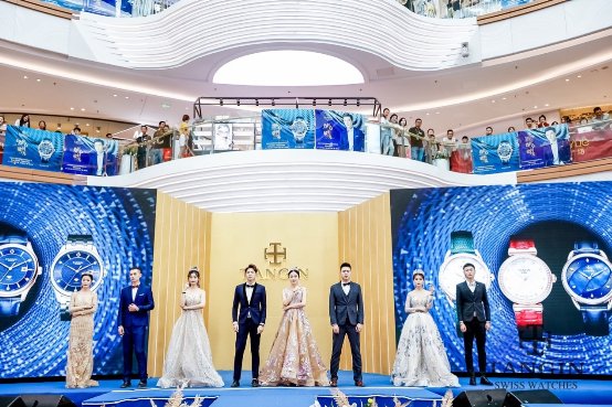 严屹宽空降瑞士天珺表新品发布会，敬献天珺时光(图4)